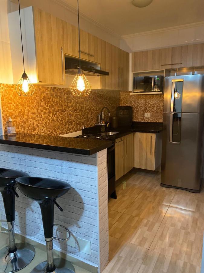 גוארויה Apartamento Proximo A Praia Da Enseada מראה חיצוני תמונה